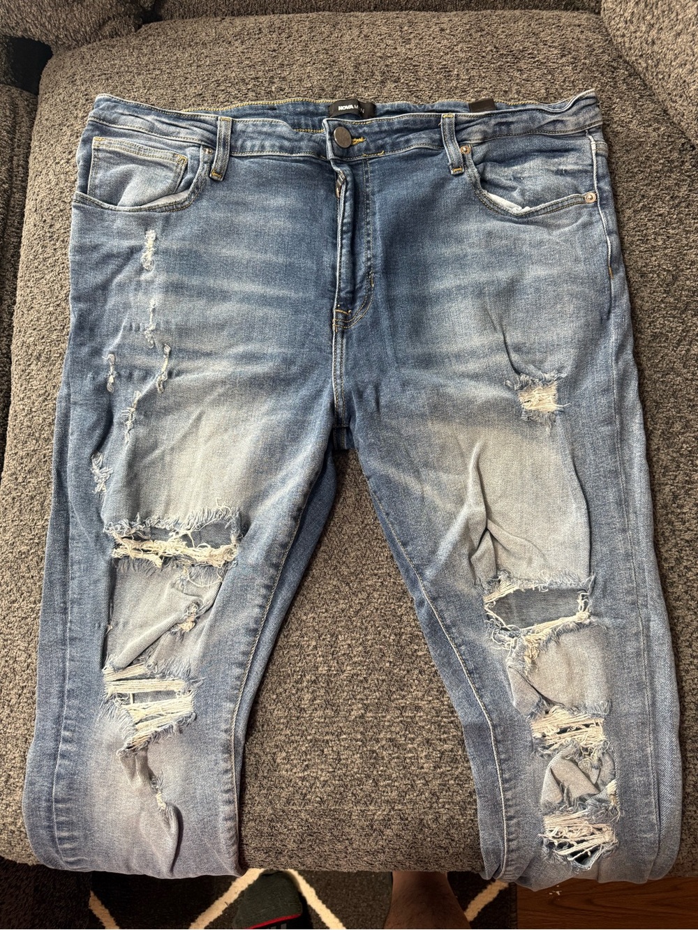Fashion Nova Light Blue Slim Straight Ripped Men's Jeans